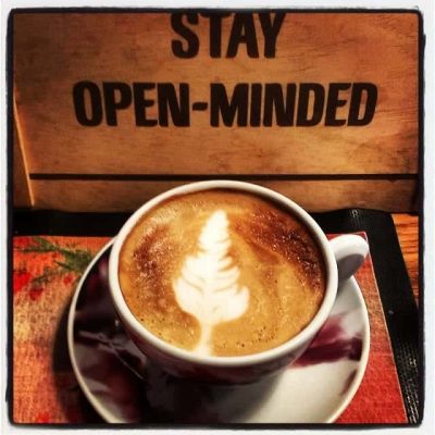 MY PLACE – ΑΓΡΑΦΙΩΤΗΣ ΓΕΩΡΓΙΟΣ ΚΑΙ ΣΙΑ ΟΕ –  ΚΑΦΕΤΕΡΙΑ ΧΟΛΑΡΓΟ ΑΤΤΙΚΗ