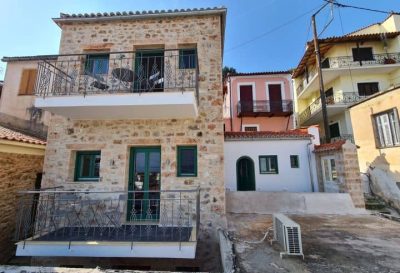 GYTHIO TOWNHOUSE – SCHONFELDER MARCUS FALK – ΕΝΟΙΚΙΑΖΟΜΕΝΑ ΔΩΜΑΤΙΑ – ΓΥΘΕΙΟ ΛΑΚΩΝΙΑΣ