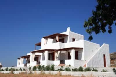 ΒΟΥΛΓΑΡΕΛΗΣ ΕΜΜΑΝΟΥΗΛ – 9 MUSES – ΕΝΟΙΚΙΑΖΟΜΕΝΑ ΔΩΜΑΤΙΑ ΠΑΡΟΙΚΙΑ ΠΑΡΟΥ ΚΥΚΛΑΔΕΣ