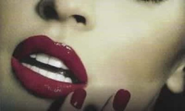 VOILA – ZHIKA ANXELA – ΜΑΝΙΚΙΟΥΡ ΠΕΝΤΙΚΙΟΥΡ – ΠΕΙΡΑΙΑΣ ΑΤΤΙΚΗ