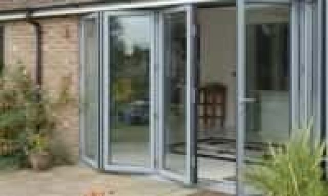 ΣΤΡΟΥΜΠΟΥΚΗΣ ΠΑΝΑΓΙΩΤΗΣ – ΑΛΟΥΜΙΝΟΚΑΤΑΣΚΕΥΕΣ – ΑΙΓΙΟ ΑΧΑΪΑ