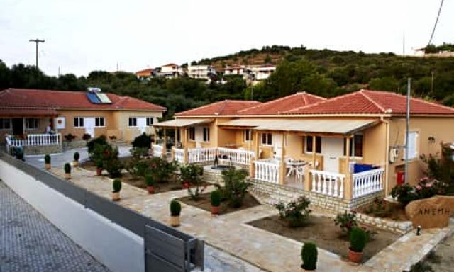 ΚΟΡΑΚΑΚΗΣ ΧΡΗΣΤΟΣ – ΕΝΟΙΚΙΑΖΟΜΕΝΑ ΔΩΜΑΤΙΑ ΑΝΕΜΗ – ΦΟΙΝΙΚΟΥΝΤΑ ΜΕΘΩΝΗ ΜΕΣΣΗΝΙΑΣ