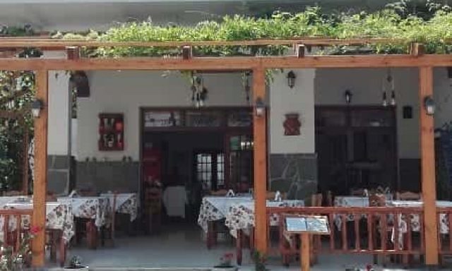 ΜΕΤΑΞΑΚΗ ΑΦΡΟΔΙΤΗ – ΠΑΡΑΔΕΙΣΟΣ – PARADEISOS FAMILY TAVERN – ΠΑΡΑΔΟΣΙΑΚΗ ΟΙΚΟΓΕΝΕΙΑΚΗ ΤΑΒΕΡΝΑ ΛΙΜΕΝΑΣ ΧΕΡΣΟΝΗΣΟΥ ΗΡΑΚΛΕΙΟ