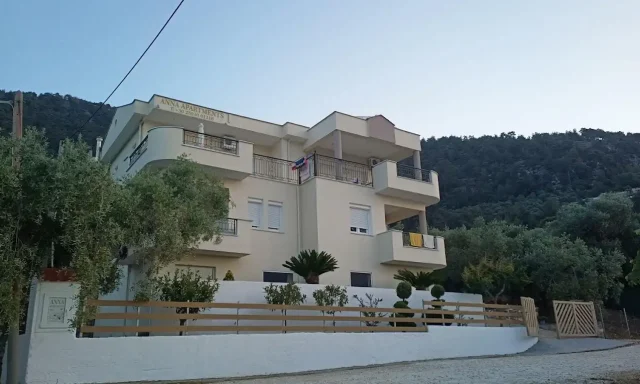 ΜΩΡΑΪΤΗΣ ΚΩΝΣΤΑΝΤΙΝΟΣ – ANNA APARTMENTS – ΕΝΟΙΚΙΑΖΟΜΕΝΑ ΔΩΜΑΤΙΑ – ΠΑΝΑΓΙΑ ΧΡΥΣΗ ΑΜΜΟΥΔΙΑ ΘΑΣΟΣ ΚΑΒΑΛΑΣ
