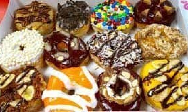 ΜΑΚΡΥΔΑΚΗ ΚΩΝΣΤΑΝΤΙΝΑ | ΖΑΧΑΡΟΠΛΑΣΤΕΙΟ DONUTS PLACE | ΓΑΖΙ ΗΡΑΚΛΕΙΟ ΚΡΗΤΗΣ