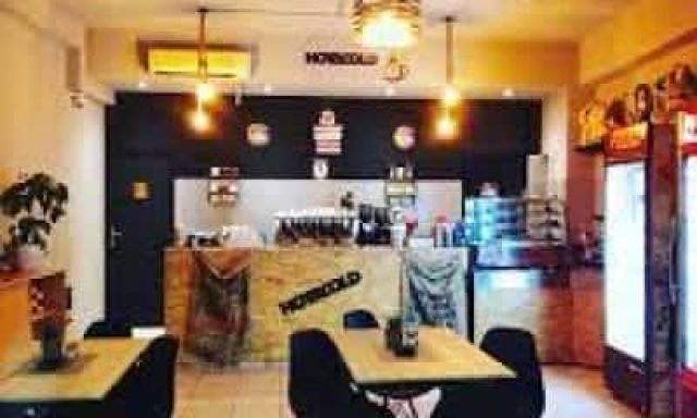 ΣΙΜΠΑΣ ΠΕΤΡΟΣ – HOT AND COLD – ΚΑΦΕΤΕΡΙΑ – ΩΡΩΠΟΣ ATTIKH