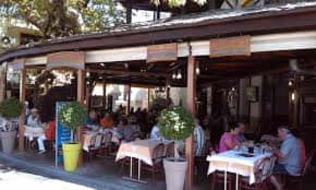 ΜΕΘΟΔΙΟΥ ΝΙΚΟΛΑΟΣ – ΔΡΟΣΙΑ – ΕΣΤΙΑΤΟΡΙΟ ΤΑΒΕΡΝΑ – ΘΑΣΟΣ ΚΑΒΑΛΑ