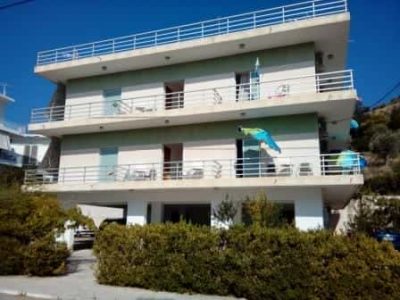 ΜΠΑΜΠΟΥΣΚΟΣ ΝΙΚΟΛΑΟΣ – BABOUSKOS PANSION – ΕΝΟΙΚΙΑΖΟΜΕΝΑ ΔΩΜΑΤΙΑ – ΜΕΘΑΝΑ ΑΤΤΙΚΗΣ